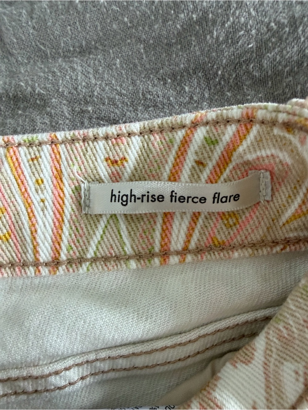 Wrangler flare high rise paisley jeans - Picture 4 of 5